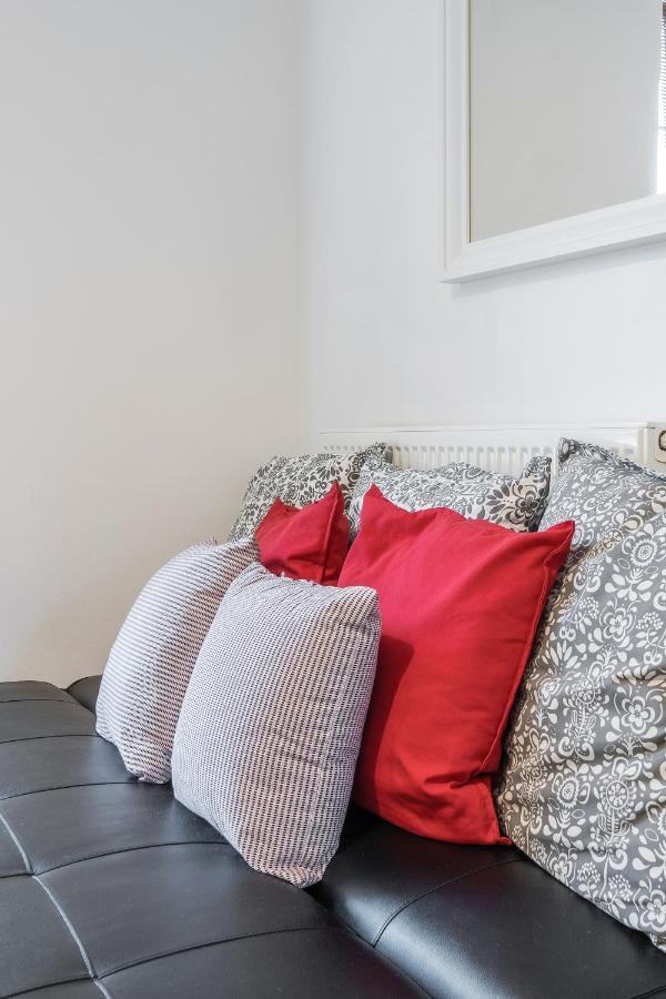 Stylish Shoreditch Stay ลอนดอน ภายนอก รูปภาพ